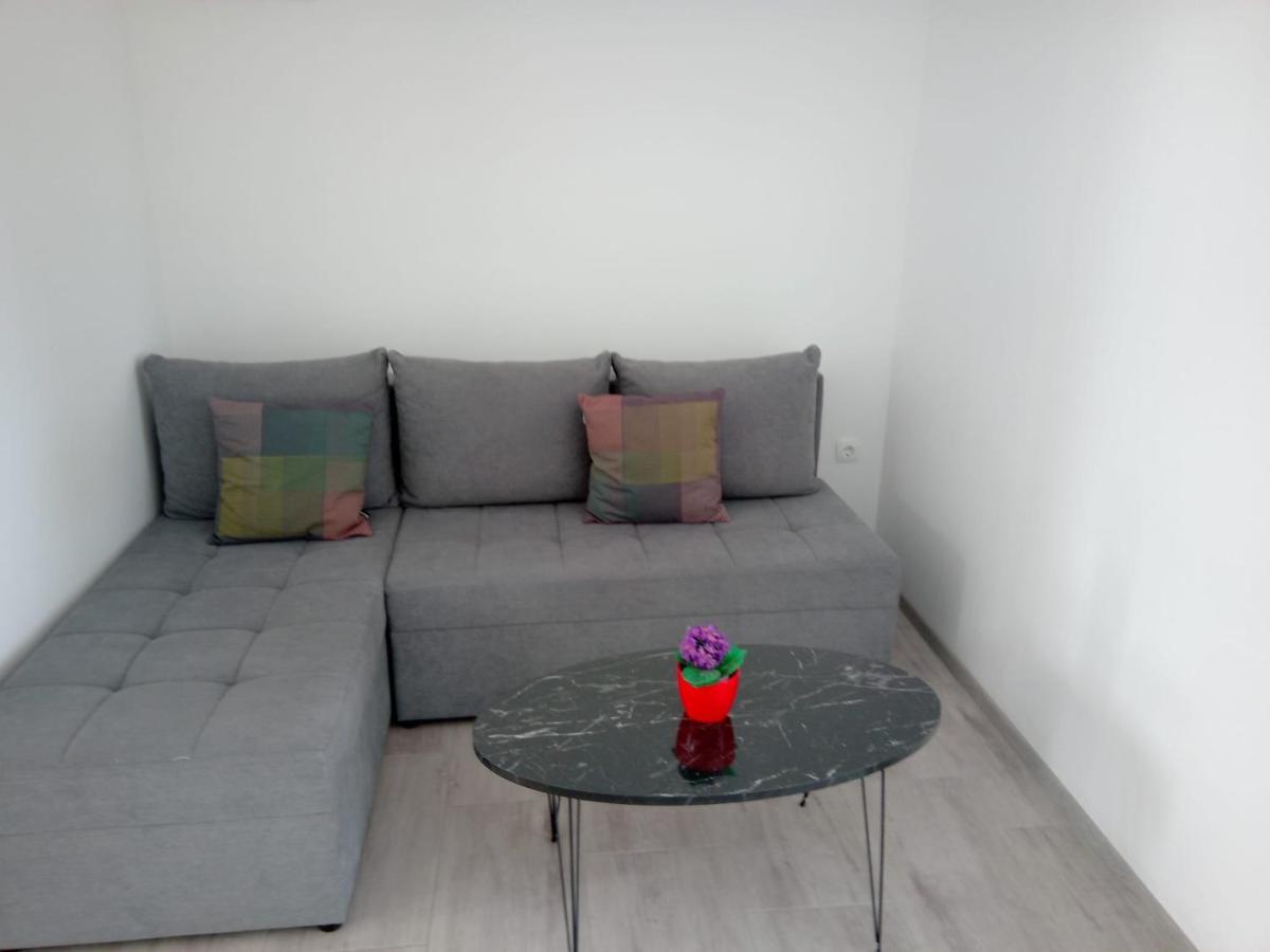 Apartmani Doris Gradac  Eksteriør bilde